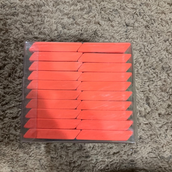 Reward Erasers Pen + Gear 100 Count - Picture 5 of 6